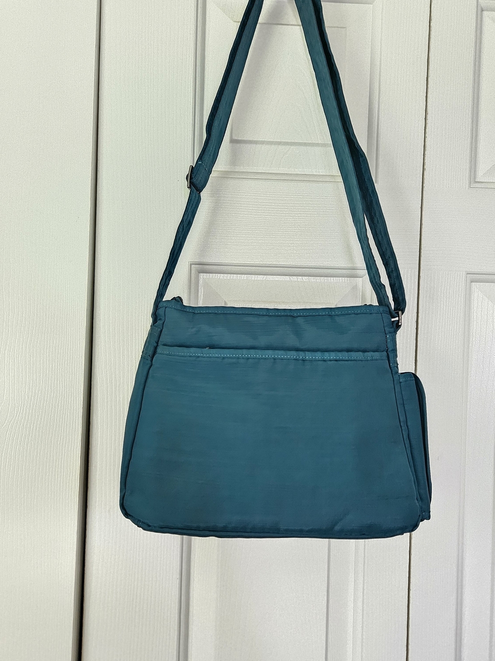 lug Infinity Shimmy Teal Shoulder/Crossbody Bag - Picture 7 of 16
